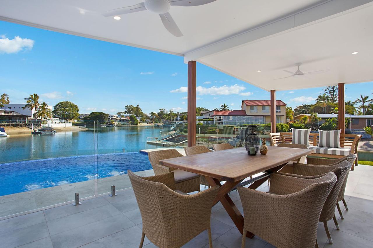 Incredible Value - Perfect For Large Families Villa Gold Coast Eksteriør bilde